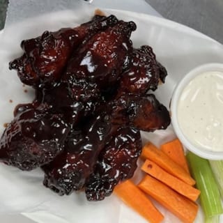 Raspberry Chipotle Chicken Wings (8)
