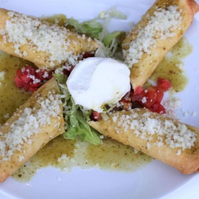 Flautas.